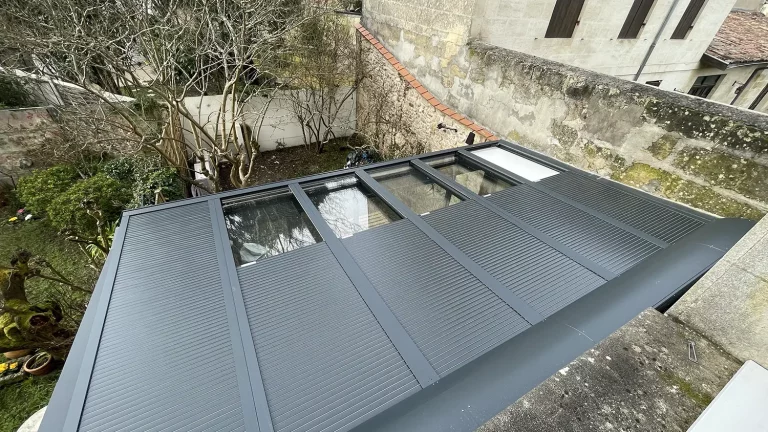 Volets roulants de toiture de véranda