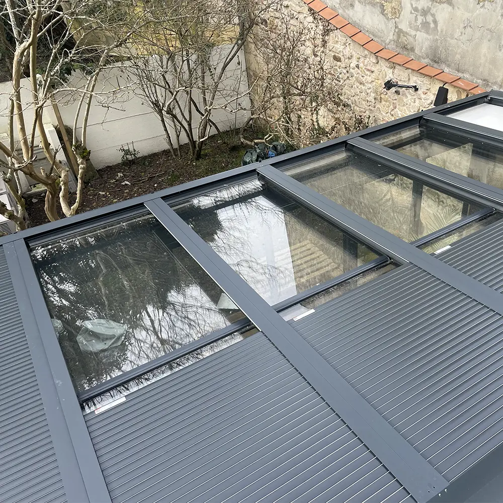 Volets roulants de toiture de véranda